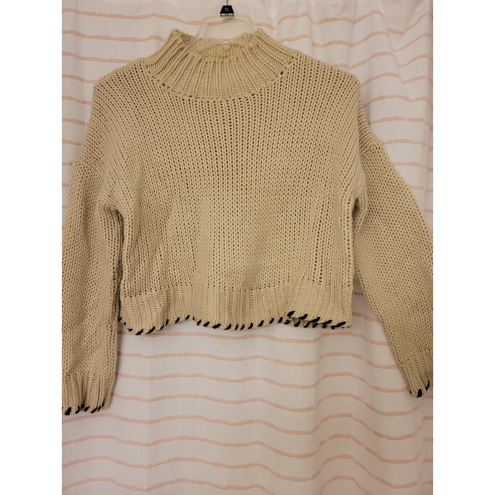 Cropped Knitted Sweater